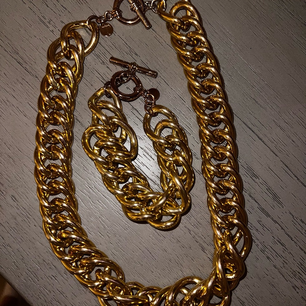 Gold Chain Necklace and Bracelet Set